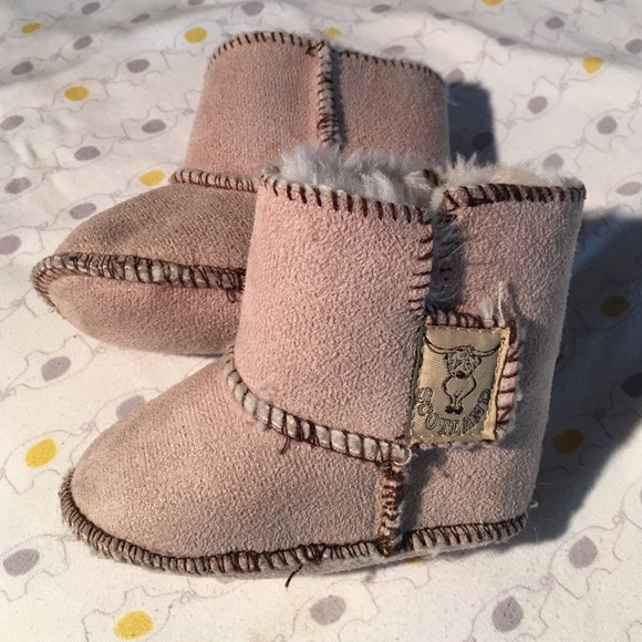 Scotland baby booties - Picture 4 of 4