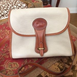 Vintage Dooney and Bourke shoulder bag