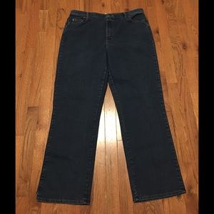 Lee relaxed straight leg, boot cut jeans