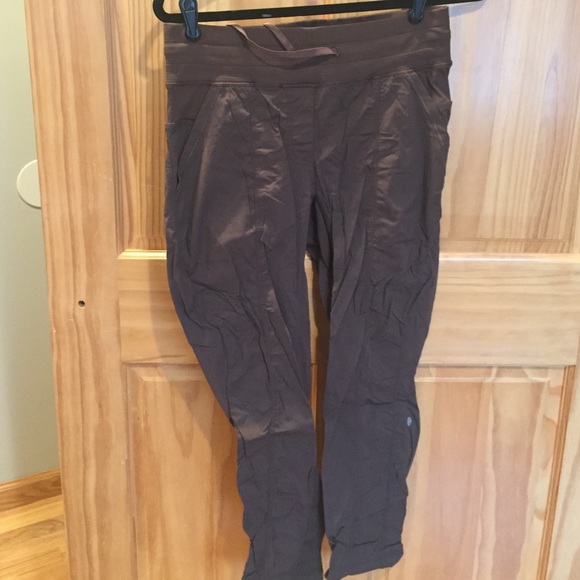 Lululemon street to studio pants size 8
