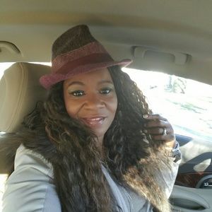 Meet your Posher, Lashonda