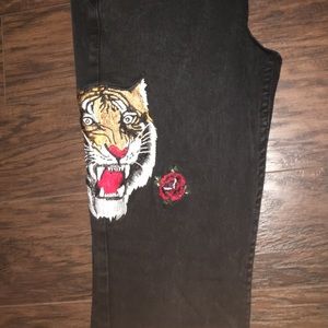 Tiger/Rose logo design Black jeans