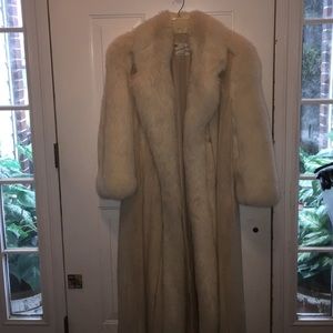 Luxurious Bruno & Joseph Full Length Mink coat w/Canadian Fox Tuxedo & Sleeves.