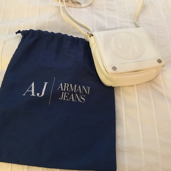 ARMANI JEANS WHITE SMALL CROSSBODY PURSE