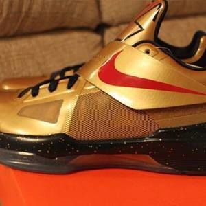 Meet your Posher, Ethan