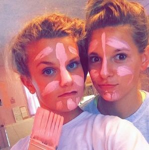 Meet your Posher, Annelise