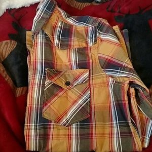 **GIFTED**NWOT MEN'S RUE 21 BUTTON DOWN