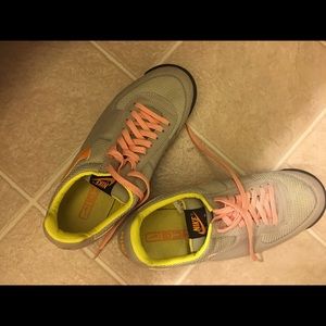 Mens Nike sneakers size 8