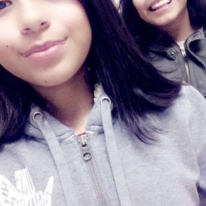 Meet your Posher, Fatima