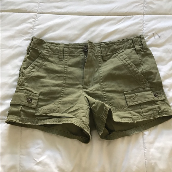 Gap cargo shorts