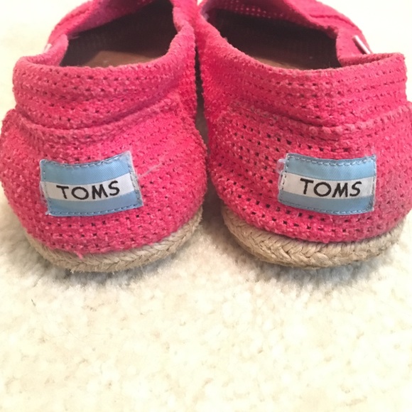 Red TOMS - Picture 3 of 4