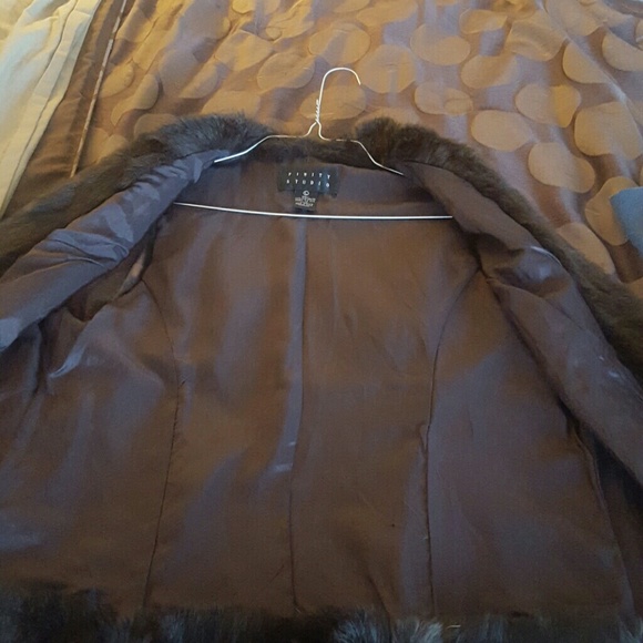 Genuine Rabbit Fur Vest - Picture 2 of 2