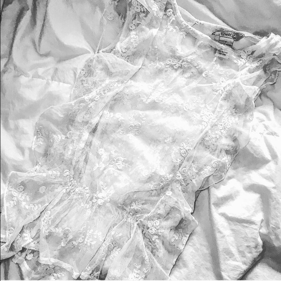All laced blouse