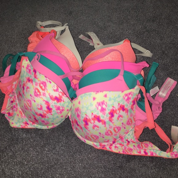Set of 6 Victoria's Secret PINK bras