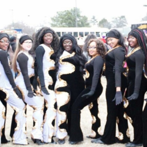 Meet your Posher, Gerri - Picture 1 of 1