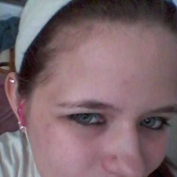 Meet your Posher, Simone