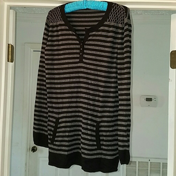 Gerard Darel black and grey sweater