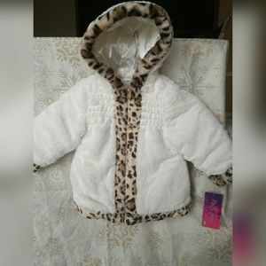NWT Pistachio 4T Cream & Leopard Faux Fur Coat