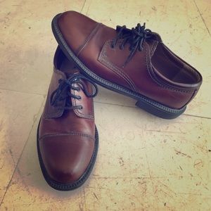 Dockers dress shoes