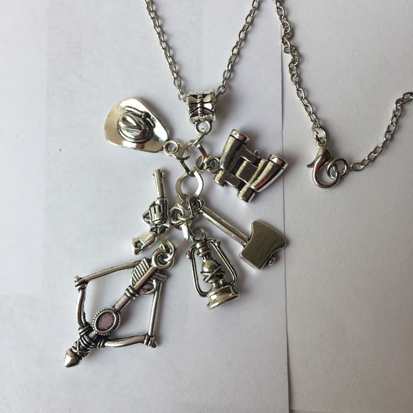 (N2)The Walking Dead Necklace - Picture 3 of 4