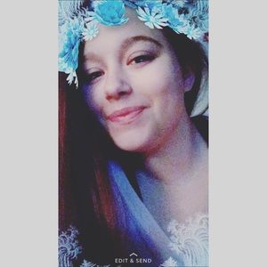 Meet your Posher, Lacey