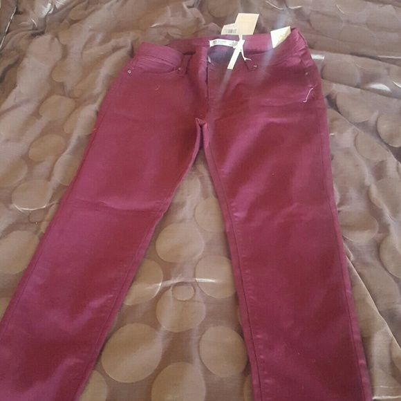 Skinny pants