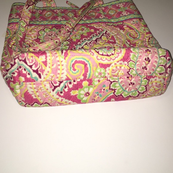 Vera Bradley Tote - Picture 3 of 3