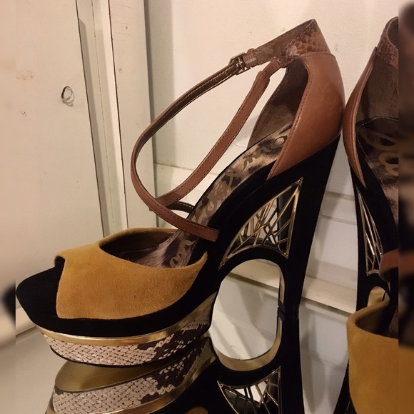 Sam Edelman - Picture 2 of 5