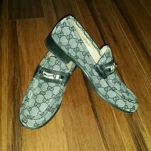 Authentic Leather lined gucci printed loafers