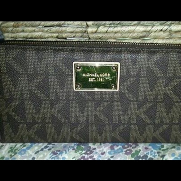 Authentic Michael Kors wallet