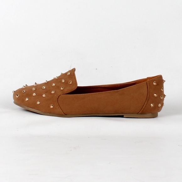 Spike studded suede loafer(Leila-11 Camel Suede) - Picture 2 of 4