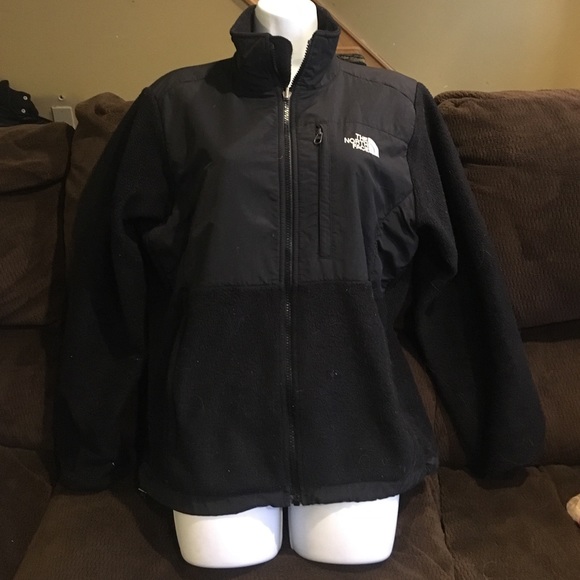 Women's all black fleece north face