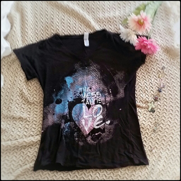 Tops - The Messiah is Love T-Shirt Tops - The Messiah is Love T-Shirt