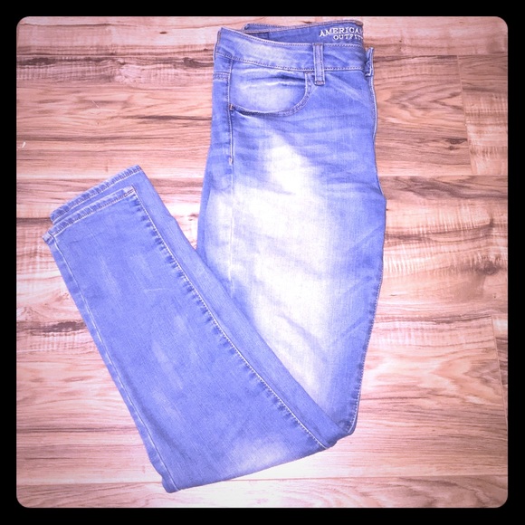 American Eagle skinny jeans (jeggings)