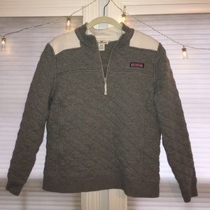 ✨Vineyard Vines Quilted 1/4 Zip✨
