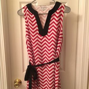 Mud Pie Garnet and Black Shift Dress