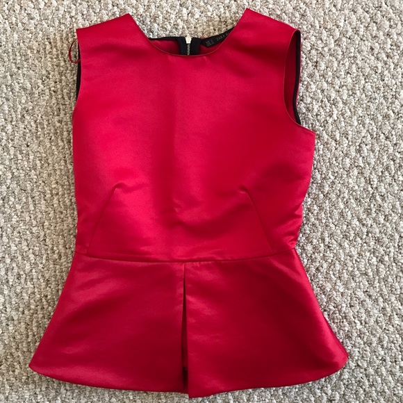 🎉HP🎉 Zara beautiful top like new - Picture 2 of 3