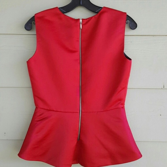 🎉HP🎉 Zara beautiful top like new - Picture 3 of 3