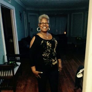 Meet your Posher, Evelyn