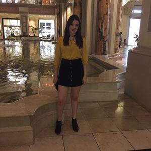 Meet your Posher, Erika