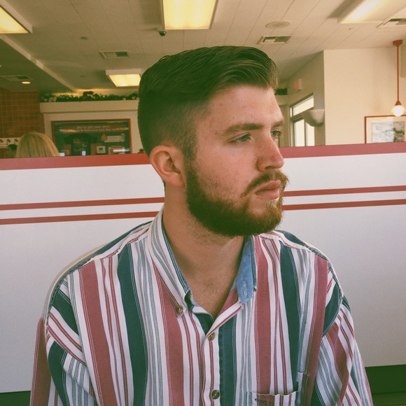 Meet your Posher, Justin