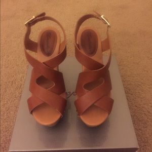 Brown leather chunky heels