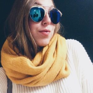 Meet your Posher, Heath