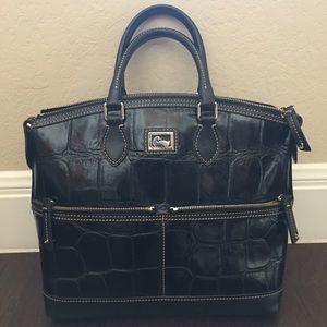 Black Dooney & Bourke Purse