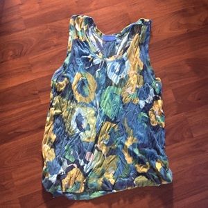 Simply Vera tank top