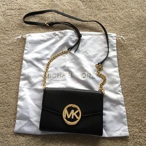 MICHAEL Michael Kors Hudson Phone Wallet Crossbody
