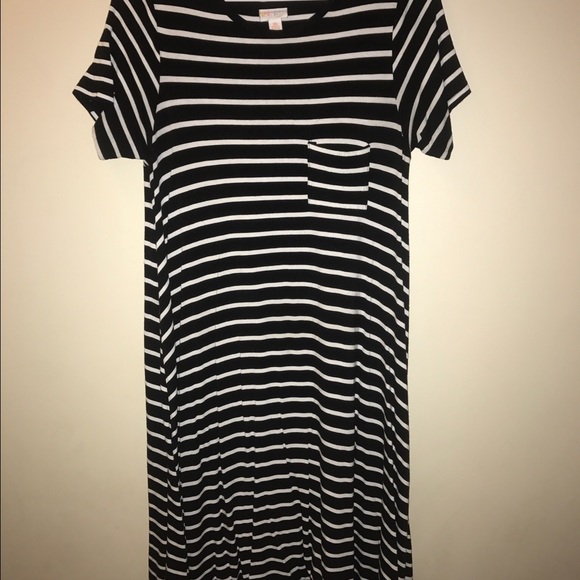 Lularoe xs Carly