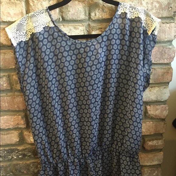 Silky romper with slit back