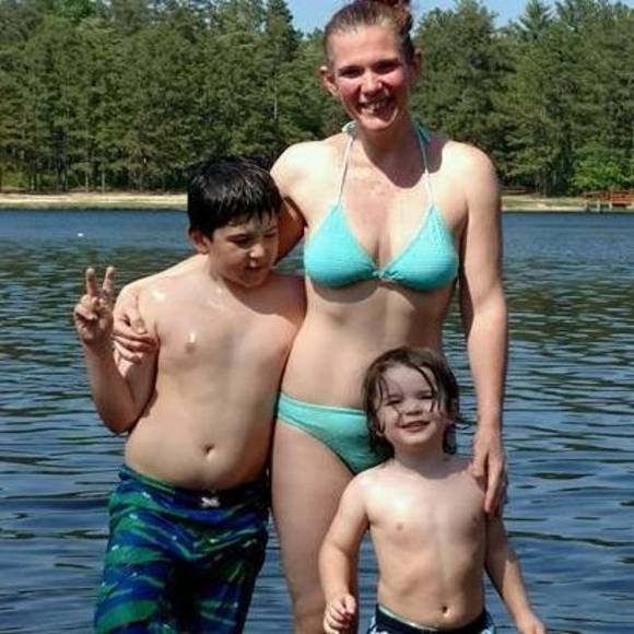 Meet your Posher, Brittany - Picture 1 of 1