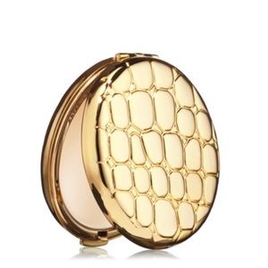 NEW Estée Lauder alligator powder compact